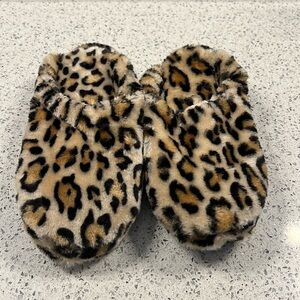 Leopard Print Slippers